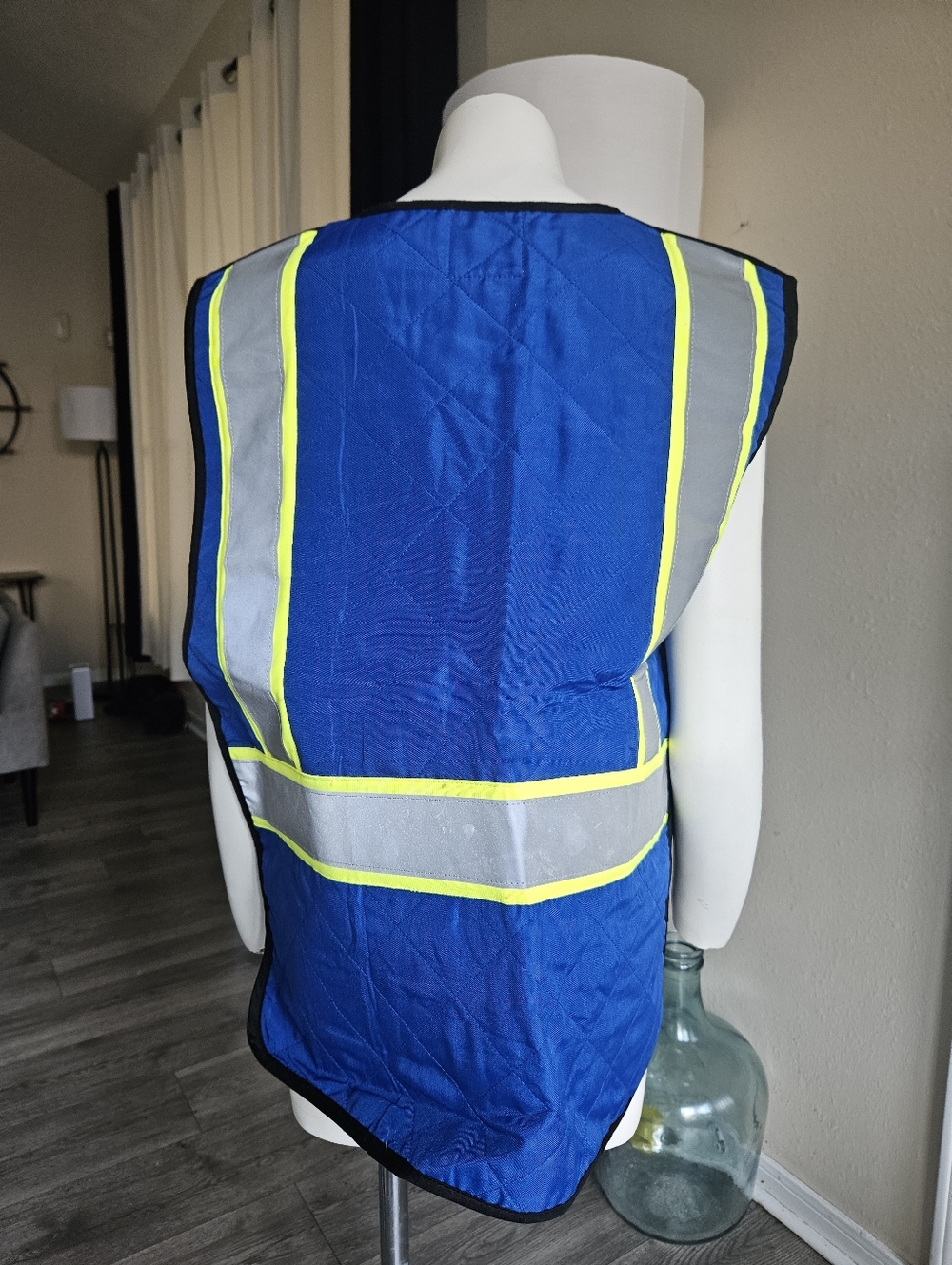 Wet Evaporative Safety Vest Size L - Picture 4 of 6